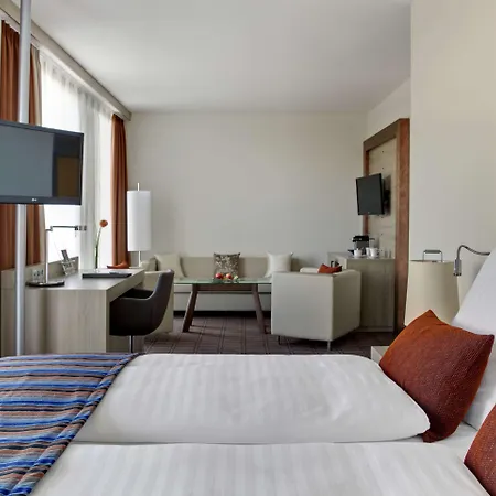 Steigenberger Hotell 4*