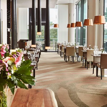 Otel Steigenberger 4*